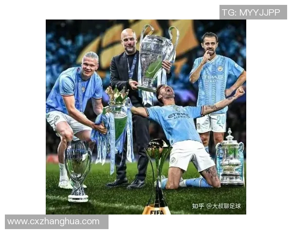 七号球衣闪耀绿茵场 足球巨星们的经典瞬间与荣耀时刻