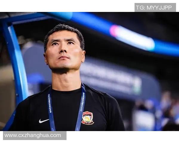 巴西足球明星评中国足球教练水平 直言培养体系亟待提升