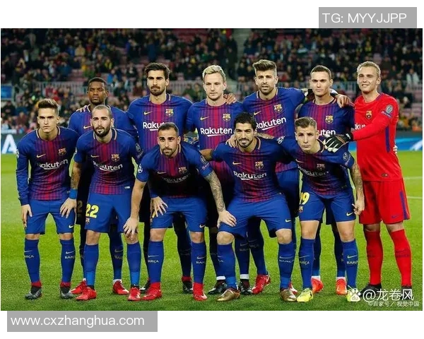 球星转型教练后执教足球队的挑战与成长：从球场到指挥席的转变